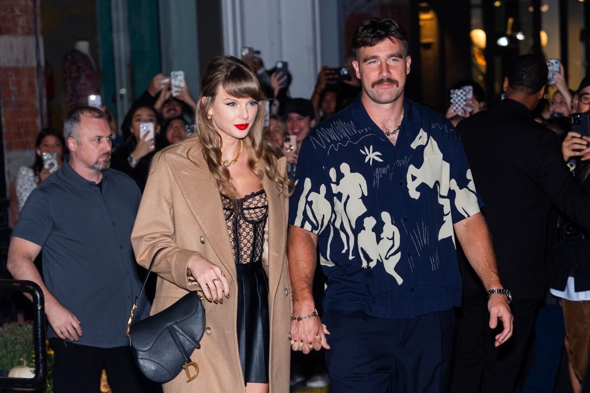  Taylor Swiftفي المراحل من التخطيط لحفل زفافها على Travis Kelce